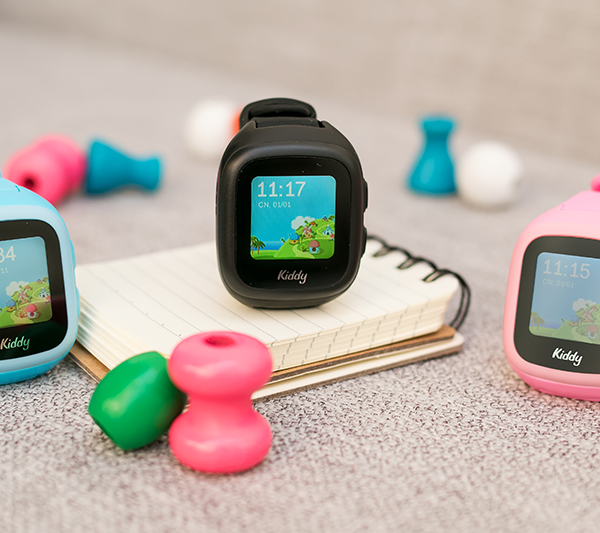 Đồng hồ định vị điện thoại trẻ em Kiddy thế hệ 2 của Viettel 5 dong ho dinh vi tre em kiddy2 26 1
