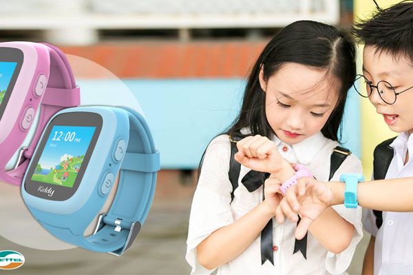 Đồng hồ định vị điện thoại trẻ em Kiddy thế hệ 2 của Viettel 2 dong ho kiddy mau hong mau xanh