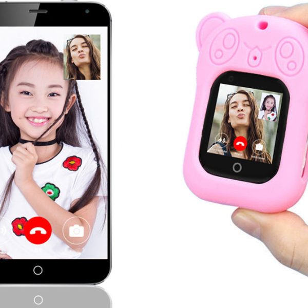 Đồng Hồ Thiết Bị Định Vị GPS Giám Sát Cho Người Già Cao Tuổi GW900P Plus Gọi Video Call Miễn Phí. Định Vị Chính Xác Vị Trí - Tặng SIM 4G Data Tốc Độ Cao 4 vong deo co thong minh dinh vi cho nguoi gia tre em gw900p plus 14